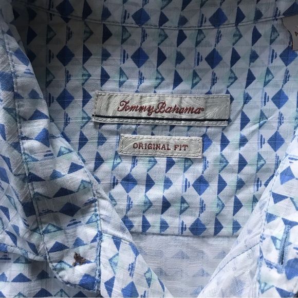 TOMMY BAHAMA Shirt Button Up Short Sleeves 100% Silk Size L - Picture 2 of 6